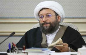 املي لاريجاني يحث على اجراء انتخابات ملحمية بايران
