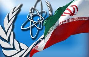 سياسي باكستاني: يجب احترام حق ايران في المجال النووي