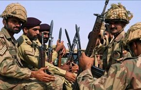 عناصر من طالبان يقتلون 21 جنديا باكستانيا