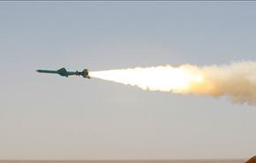 ايران تختبر بنجاحٍ صاروخ 