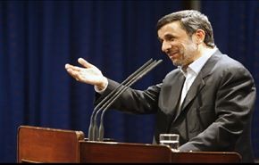 احمدي نجاد: ثورتنا الاسلامية تتعلق بكافة الشعوب