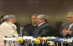 ایران وافغانستان توقعان اتفاقیة بمجال الكهرباء والماء