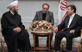 احمدي نجاد: السوريون سيتخطون المرحلة الراهنة