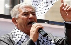 قيادي في فتح: لا طاعة للأميركان ولا لعرب أميركا