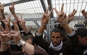 3000 اسير يضربون عن الطعام اثر استشهاد جرادات