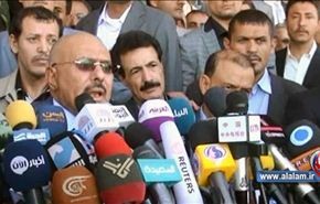 صالح يهاجم البيض أمام حشد من أنصاره بصنعاء