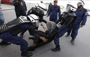 ناشط حقوقي: لاتوجد ديمقراطية حقيقية في البحرين