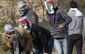 صدامات بين متظاهرين فلسطينيين وجنود الاحتلال