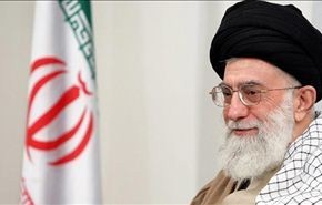 قائد الثورة يشيد بدور المرأة المجاهدة الایرانیة