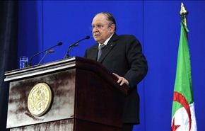 الرئيس الجزائري يتوعد بمحاسبة الفاسدين