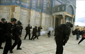 جرحى ومعتقلين اثر اقتحام مستوطنين للاقصى