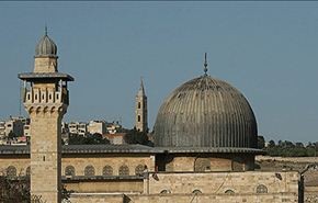 الشاعر سميح القاسم يدعو لمساعدة سكان القدس