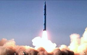 ايران تختبر بنجاح 3 صواريخ 