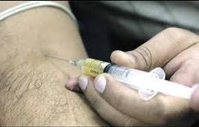مدمن يخفي جثة والده بين الجدران .. لقبض المعاش
