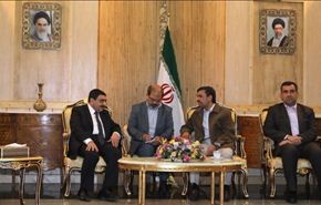 احمدي نجاد: ايران ستقف الى جانب مصر