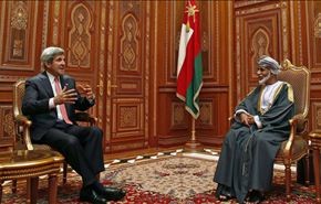 كيري يلتقي السلطان قابوس ويبحثان الملف السوري
