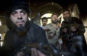 مسلحون يقتلون طفلا رميا بالرصاص امام عائلته بحلب
