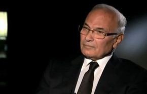 محاولات لإعادة زعيم الفلول احمد شفيق الى مصر