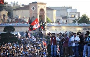 الشرطة التركية تحتجز 30 شخصا مناهضين للحكومة