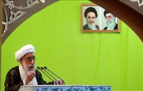 إمام جمعة طهران يعرب عن قلقه إزاء الأوضاع في مصر