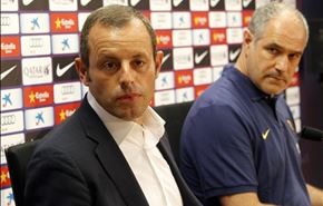 روسيل يعلن رحيل فيلانوفا عن برشلونة بسبب المرض