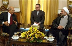 محمد البرادعي يهنئ الرئيس حسن روحاني هاتفيا