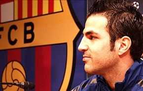 فابريغاس يؤكد بقاءه في برشلونة