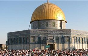 خطيب الاقصى يطالب بدعم المقدسيين لاثباتهم
