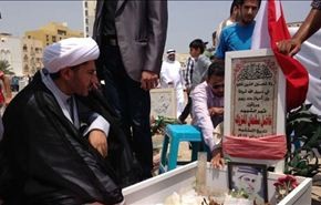 الشعب البحريني يجدد العهد مع الشهداء