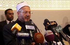 مفتي مصر: حمل السلاح في التظاهرات حرام شرعا