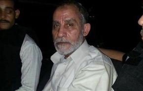 أولى صور لمرشد الإخوان بعد القبض عليه