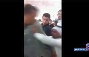 بالفيديو..عراك بمسجد في السعودية بسبب 