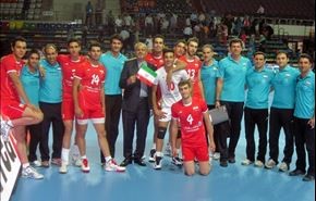 الطائرة الايرانية الى الدورنصف النهائي