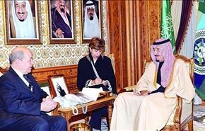 وزير الدفاع الفرنسي في السعودية لعقد صفقة اسلحة جديدة