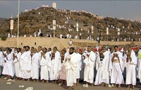 الحجاج في عرفات لاداء الركن الاعظم من اركان الحج