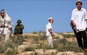 مستوطنون صهاينة يستولون على أراض جنوب نابلس