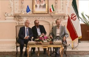 وفد برلماني اوروبي يبحث في طهران العلاقات الثنائية