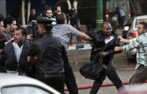 اشتباكات عنيفة بالاسكندرية على خلفية قانون التظاهر
