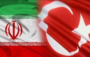 لماذا تسارع تركيا في ترميم علاقاتها مع دول الجوار ؟