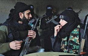 والد يعثر على ابنتيه تقاتلان بصفوف المسلحين بسوريا