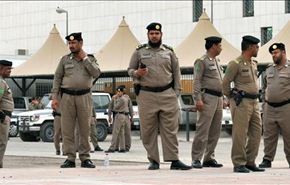 الإدعاء السعودي يطالب بإعدام نجل الناشط النمر
