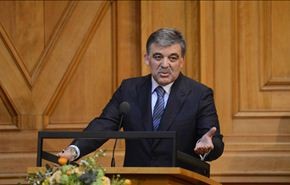 الرئيس التركي يتعهد بعدم التستر على فضائح الفساد