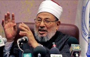 القرضاوي: العسكريون هم الإرهابيون والانتقام الالهي بانتظارهم