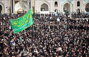 بالصور..الايرانيون يحيون ذكرى استشهاد الامام الرضا (ع)