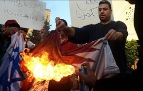 سياسيون مصريون يطالبون بطرد السفير القطري