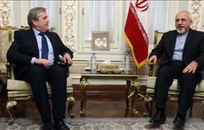 ظريف: ايران تسلك نهجاً بناءً في التعاطي مع دول العالم