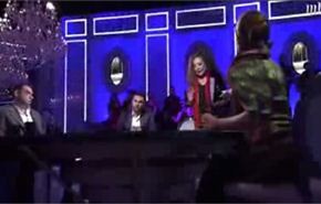 بالفيديو/تفاصيل انسحاب فنانة سورية من برنامج على قناة سعودية