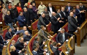 البرلمان الاوكراني يقر عفوا عن المحتجين