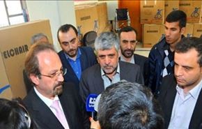 ايران تسلم سوريا 250 كرسيا متحركا لدعم خدمات المشافي والإسعاف