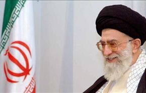 قائد الثورة يدعو السلطات الثلاث للعمل على تنفيذ خطة الاقتصاد المقاوم